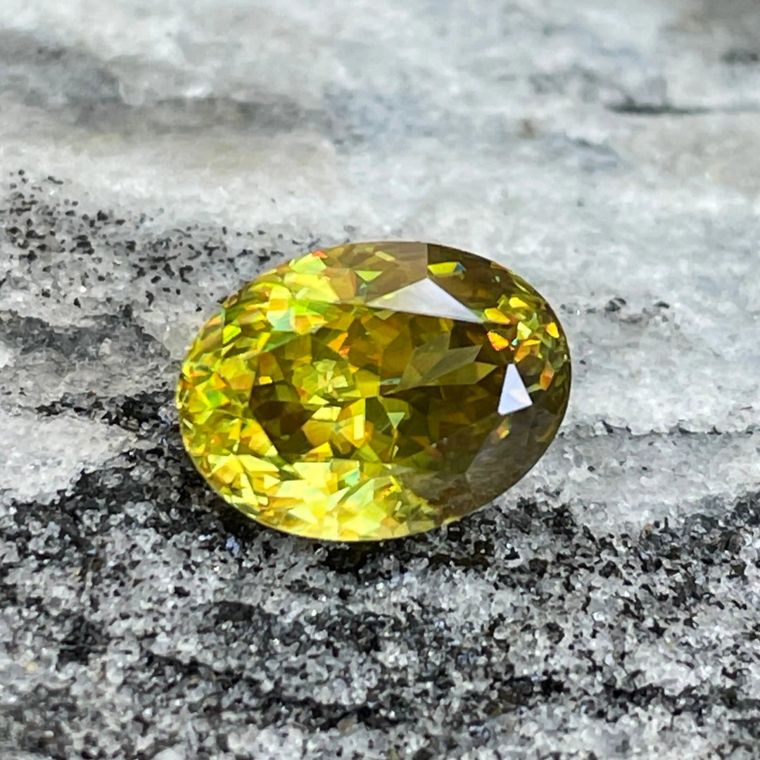 Natural Sphene l 3.0 CT  GEMSTONES