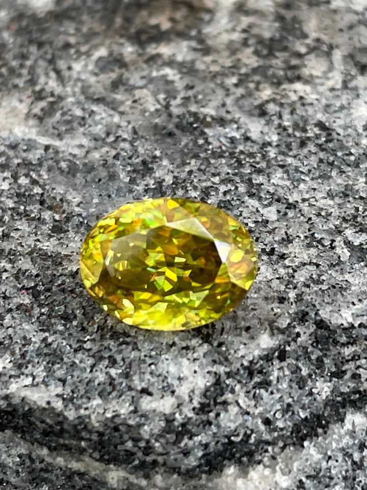 Natural Sphene l 3.0 CT  GEMSTONES