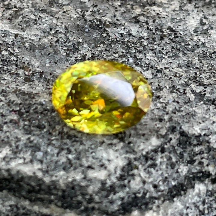 Natural Sphene l 3.0 CT  GEMSTONES