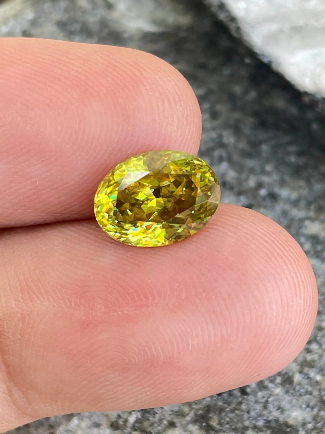 Natural Sphene l 3.0 CT  GEMSTONES