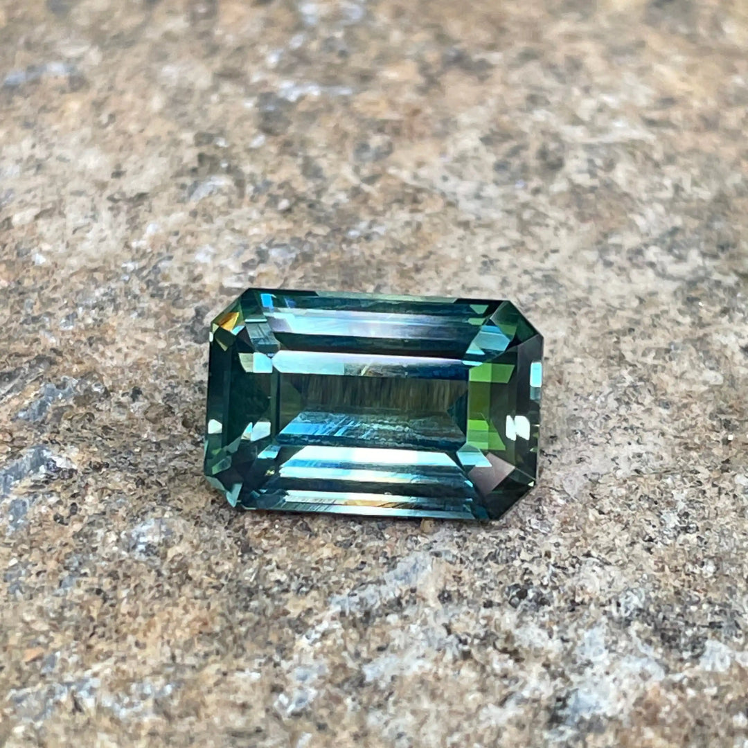 PARTI SAPPHIRE 4.76 CT  GEMSTONES