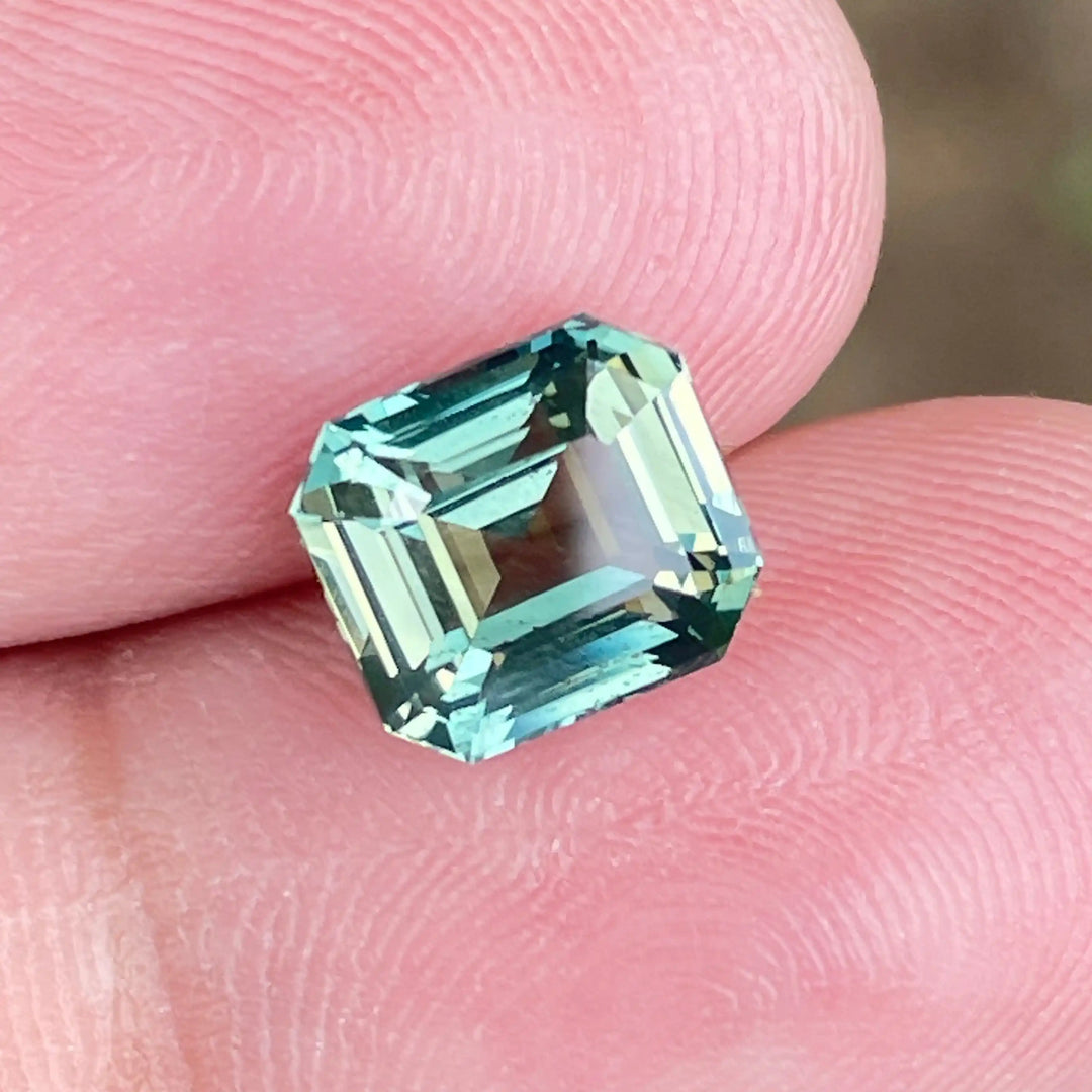 Parti  SAPPHIRE 3.15 CT  GEMSTONES
