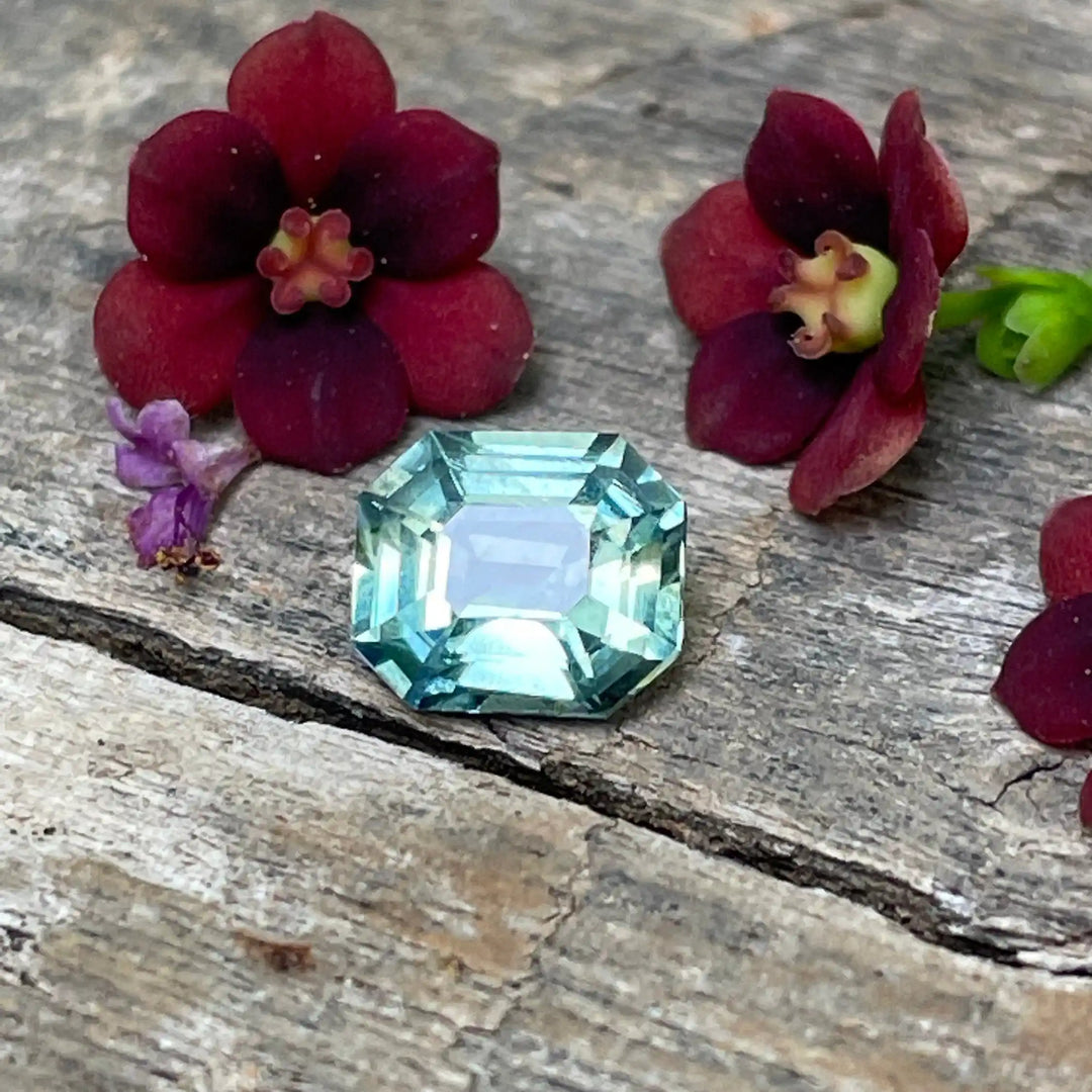 Parti Sapphire 0.90 Ct  