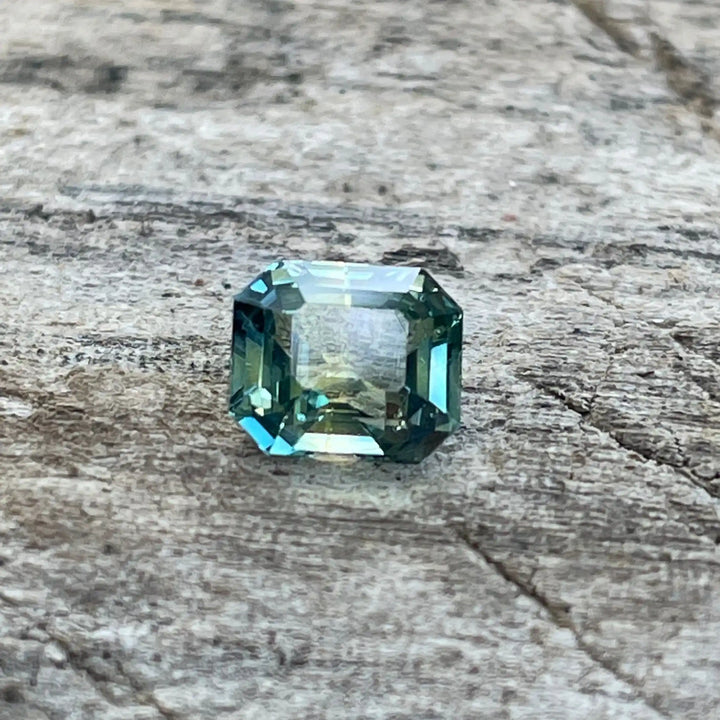 Parti Sapphire 1.05 Ct  GEMSTONES