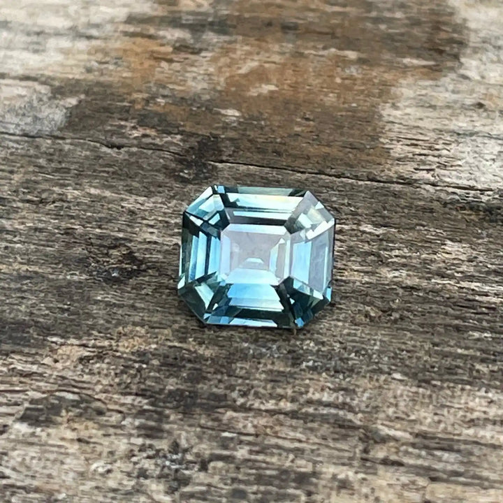 Parti Sapphire 1.10 Ct  GEMSTONES