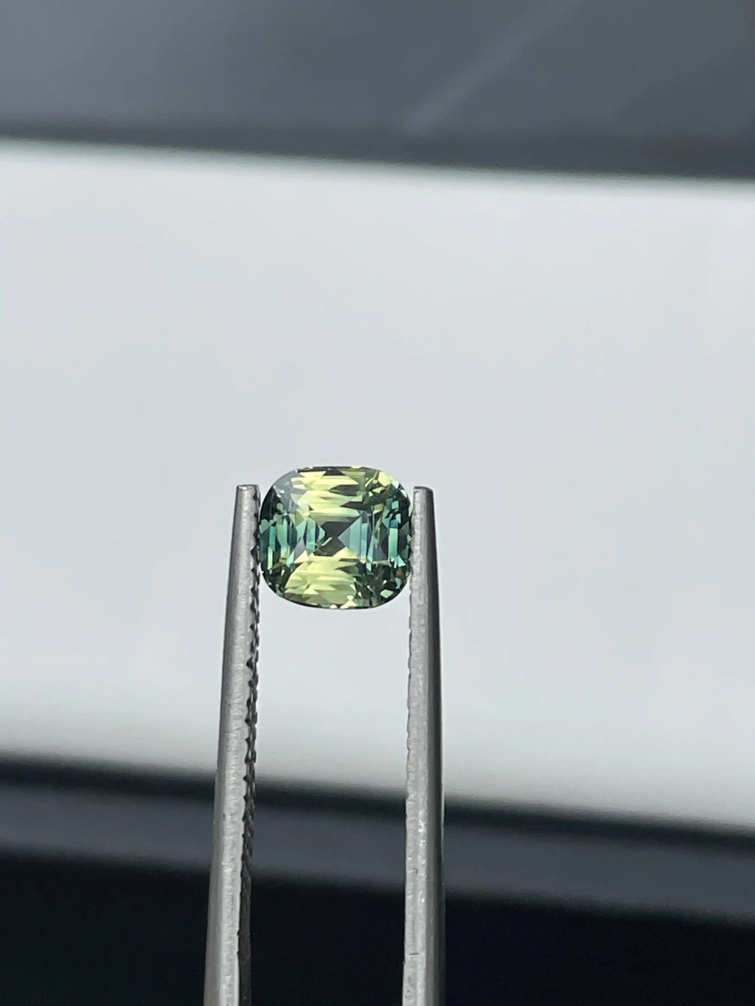 Parti Sapphire   1.39 CT  