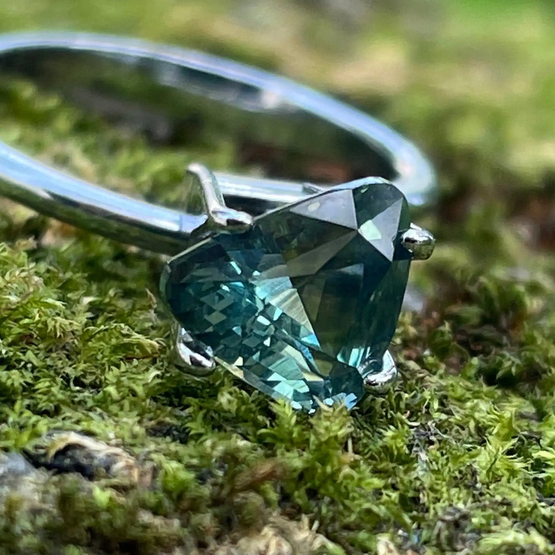 Parti Sapphire  2.10 Ct  GEMSTONES
