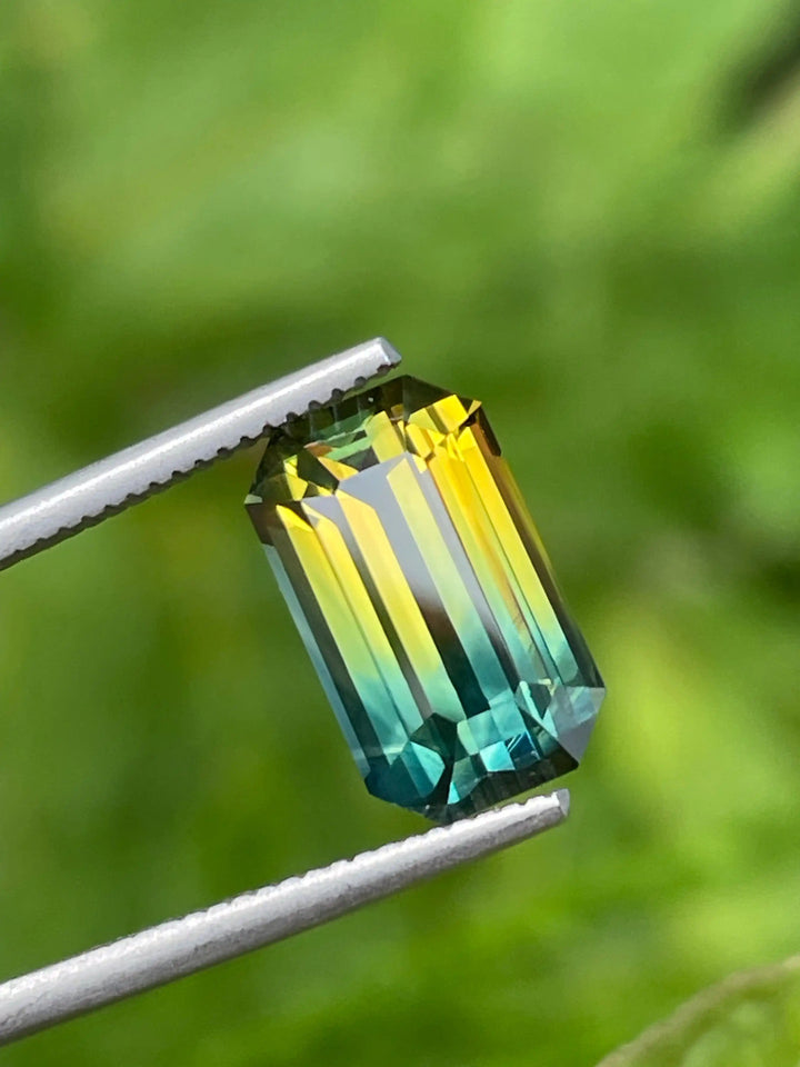 Parti Sapphire 4.18 CT  