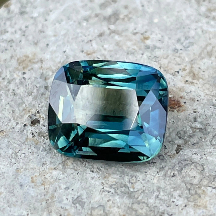 Peacock Sapphire 5.68 CT  GEMSTONES