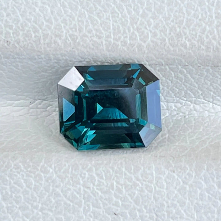 TEAL SAPPHIRE 2.02 CT  GEMSTONES