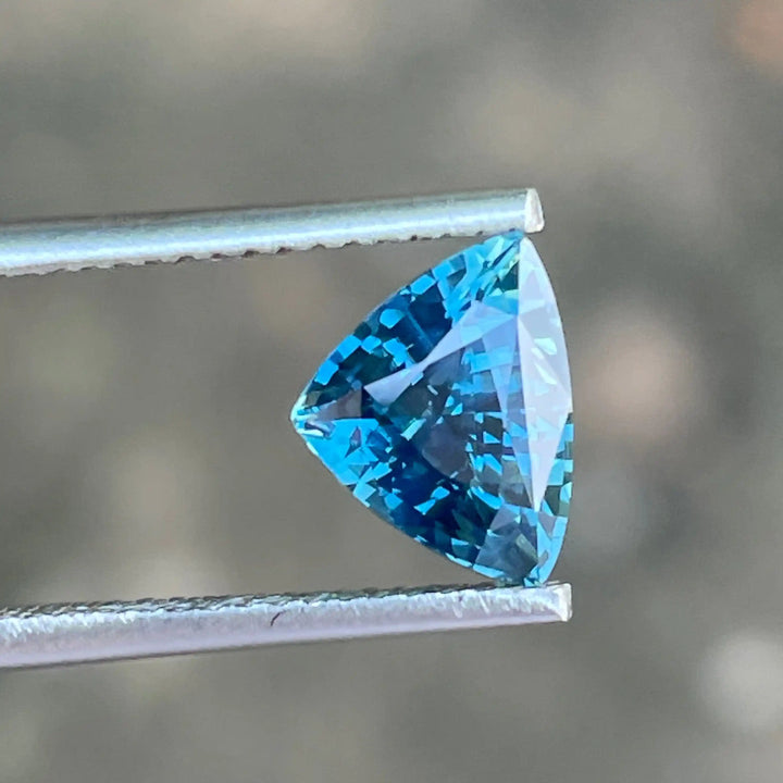 TEAL SAPPHIRE 2.08 CT  GEMSTONES