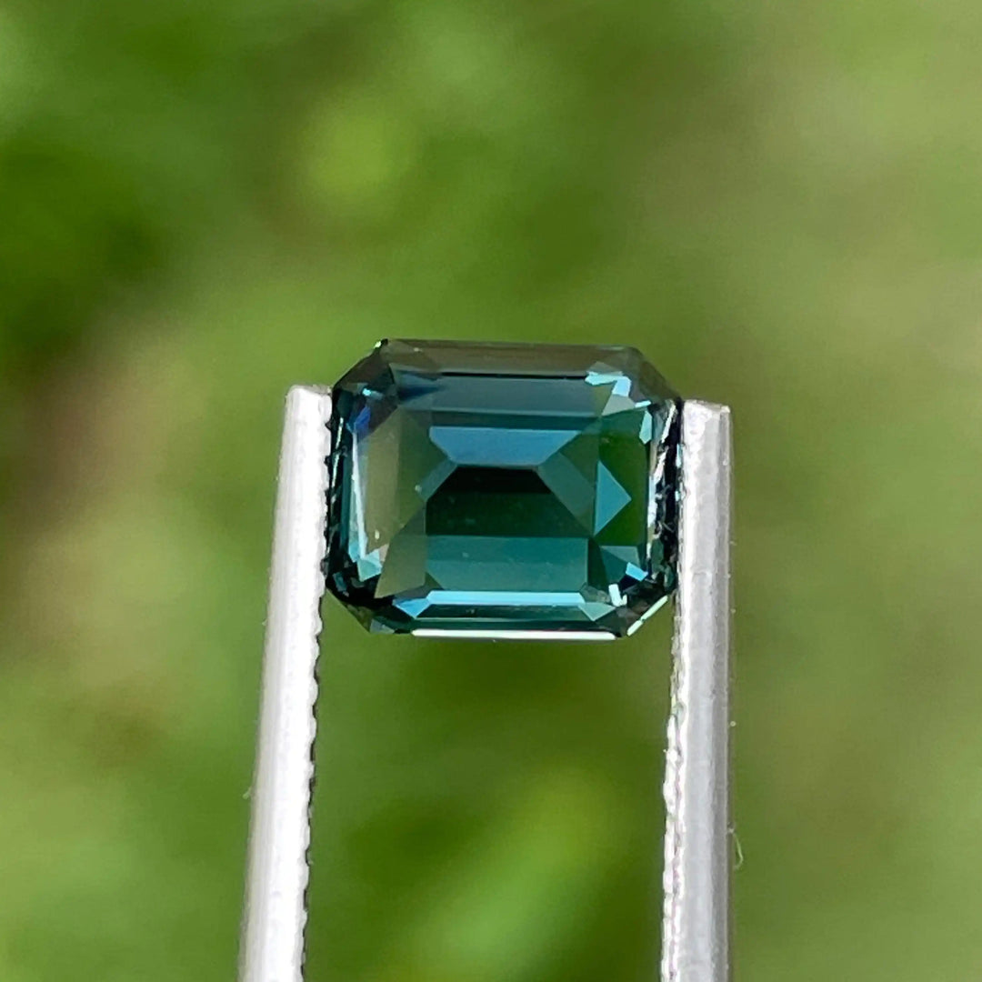 TEAL SAPPHIRE 2.08 CT  GEMSTONES