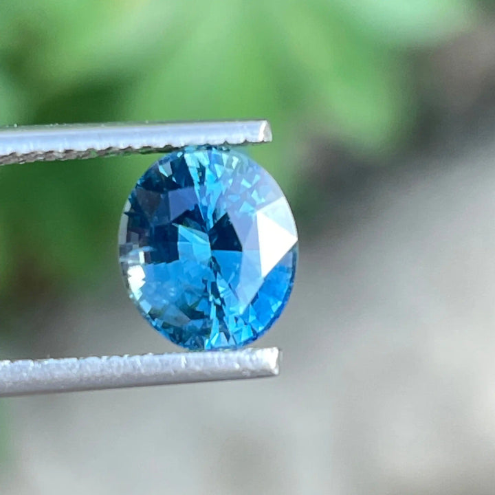 TEAL SAPPHIRE 2.0 CT  GEMSTONES