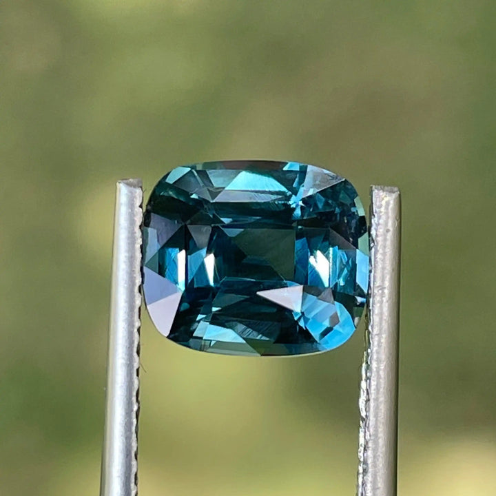 TEAL SAPPHIRE 2.53 CT  GEMSTONES