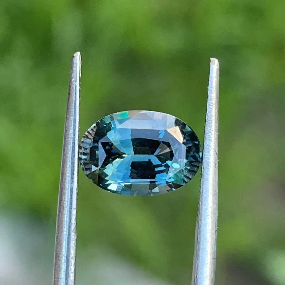 TEAL SAPPHIRE 2.60 CT 2.6 Ct / Blue l Green / Natural Corundum Sapphire GEMSTONES