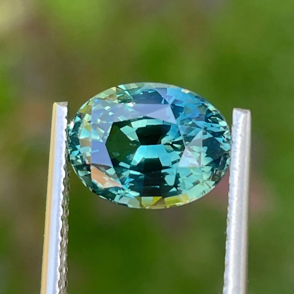 TEAL SAPPHIRE 3.65 CT  GEMSTONES