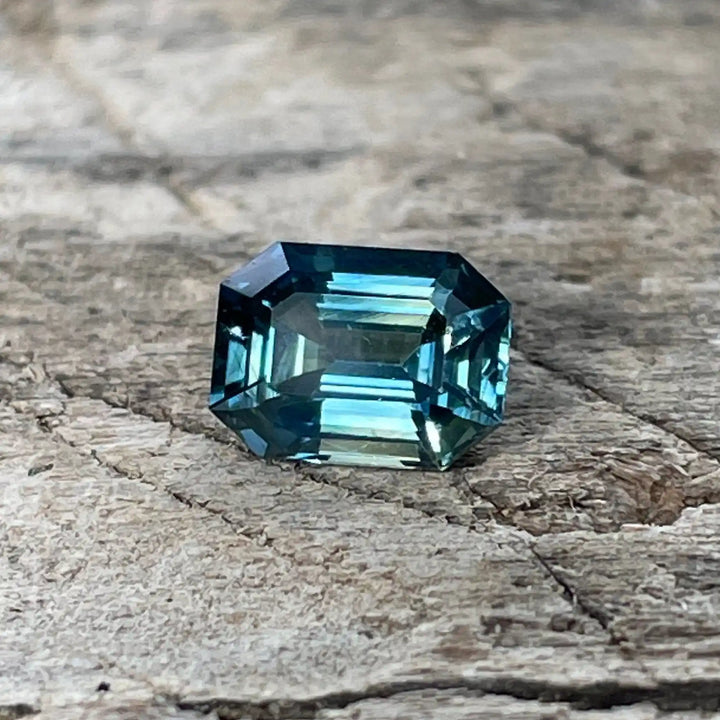 Teal Sapphire  1.24Ct  GEMSTONES
