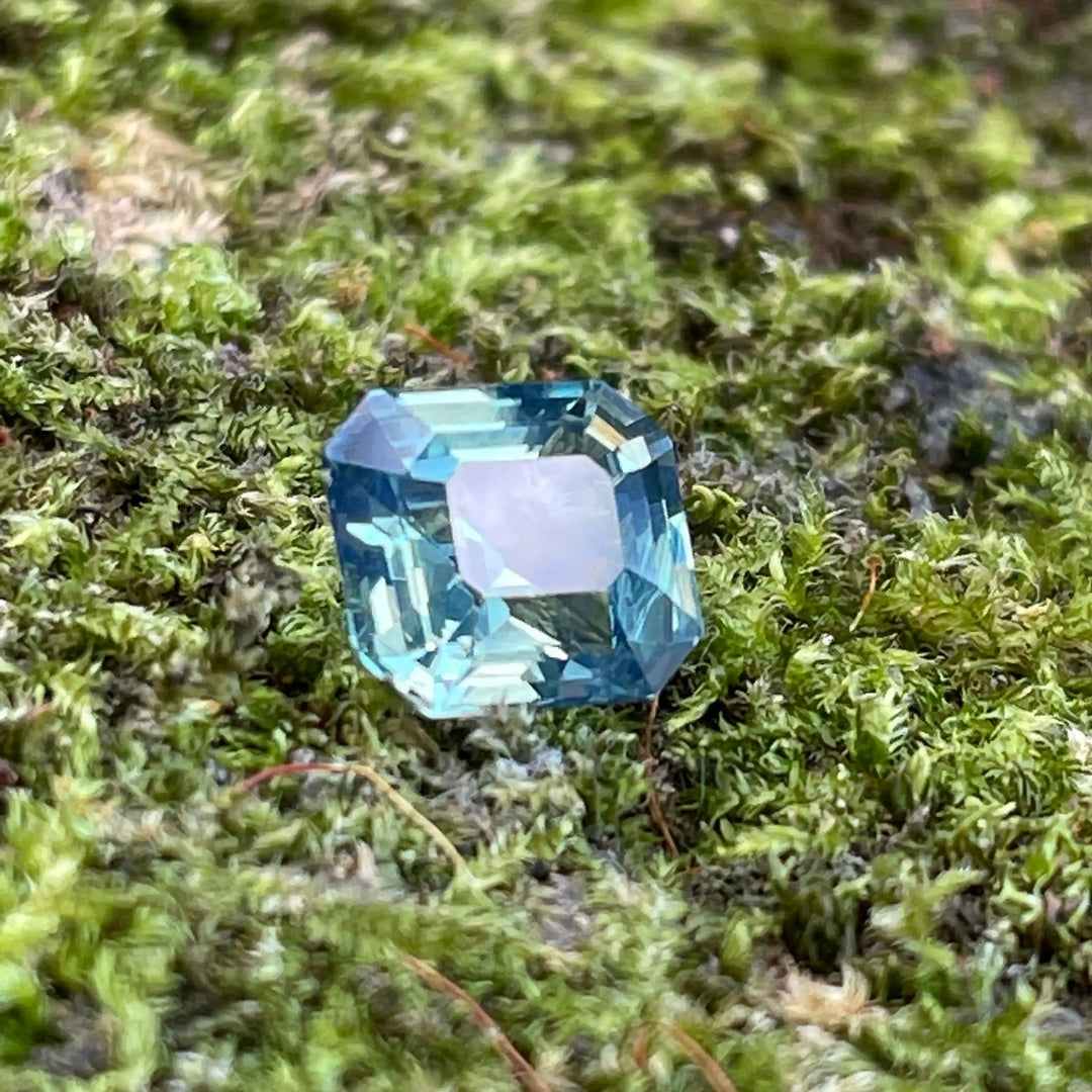 Teal Sapphire  1.25 Ct  GEMSTONES