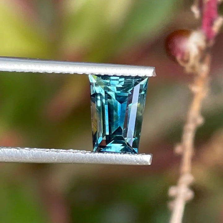 Teal Sapphire  1.45 Ct  GEMSTONES