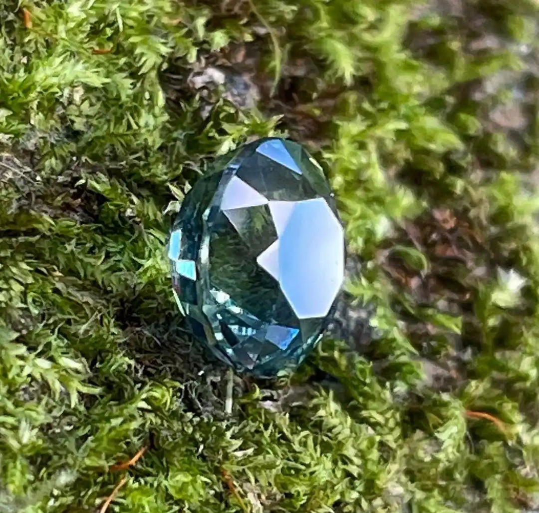 Teal Sapphire  1.52 Ct  GEMSTONES