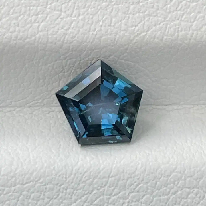 Teal Sapphire  1.58 Ct 1.58 Ct / Blue l Green / Natural Corundum Sapphire GEMSTONES