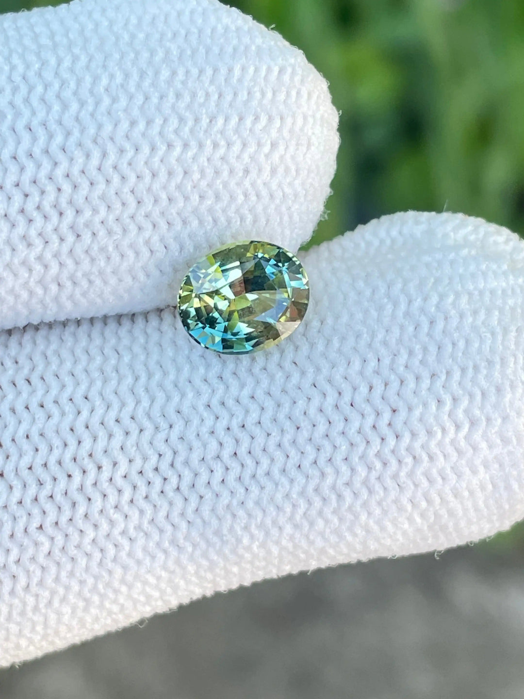Teal Sapphire 1.71 CT  GEMSTONES