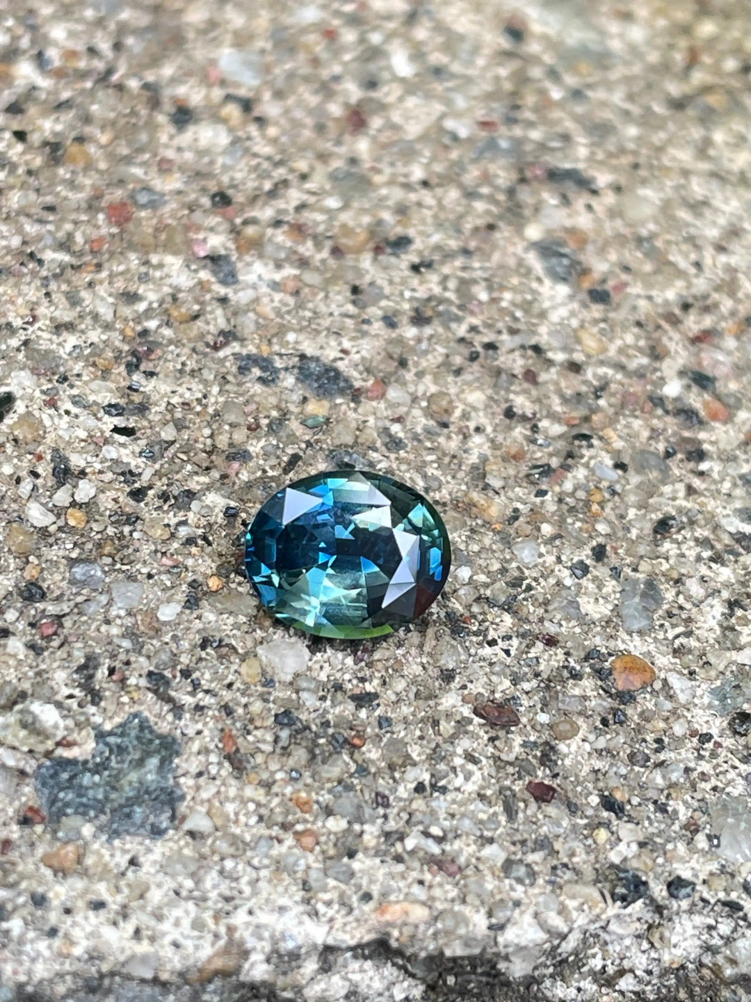 Teal Sapphire 1.79 CT  GEMSTONES