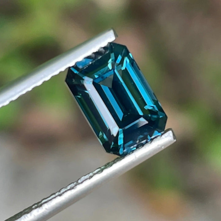 Teal Sapphire 2.26 Ct  GEMSTONES