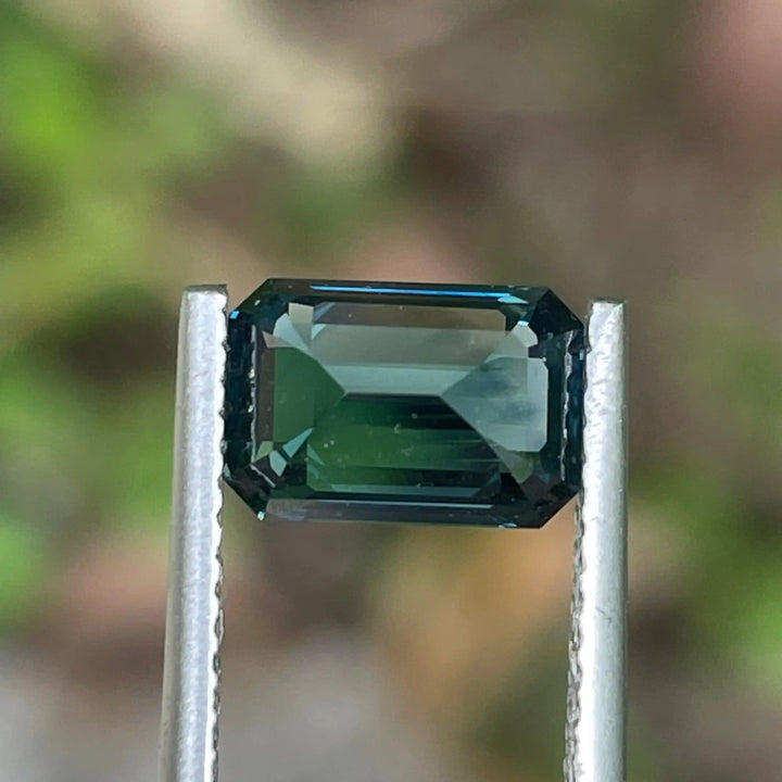 Teal Sapphire 2.26 Ct  GEMSTONES