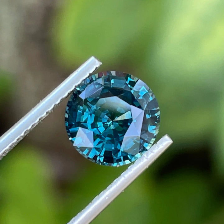 Teal Sapphire 2.58 Ct  GEMSTONES