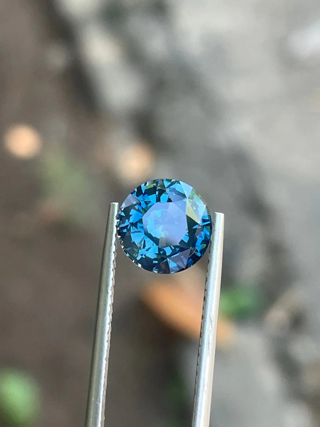 Teal Sapphire | 2.77CT | No Heat  GEMSTONES
