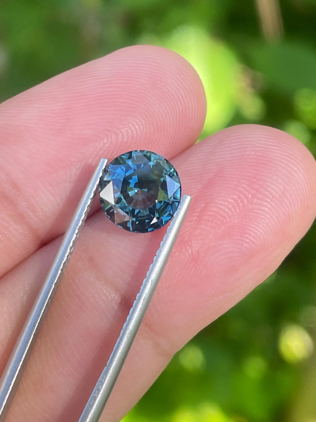 Teal Sapphire | 2.77CT | No Heat  GEMSTONES