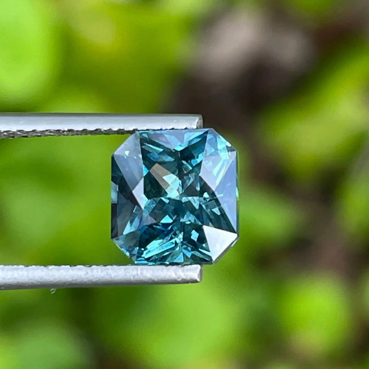Teal Sapphire 3.17 CT  GEMSTONES