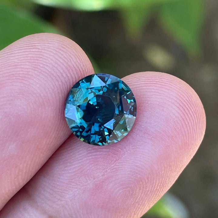 Teal Sapphire  3.52 Ct  GEMSTONES