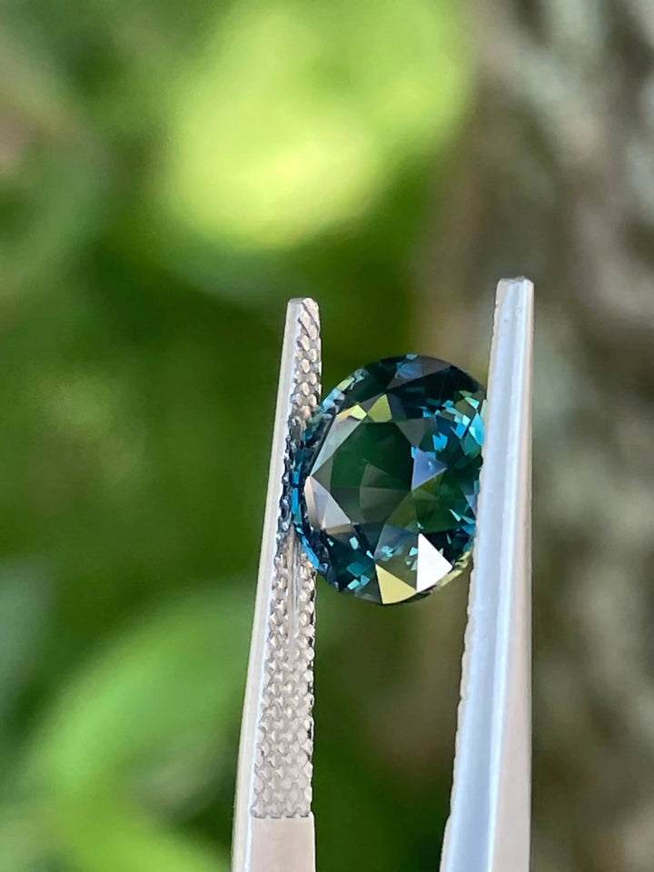 Teal Sapphire  3.52 Ct  GEMSTONES