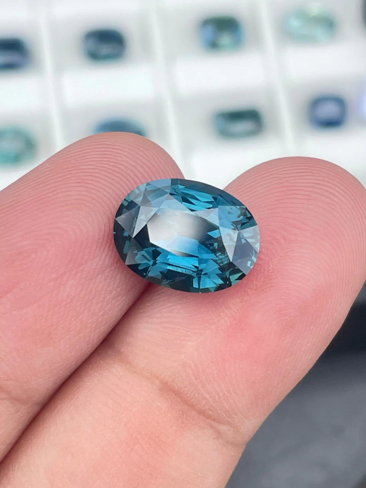 Teal Sapphire | 5.51 CT | No Heat  GEMSTONES