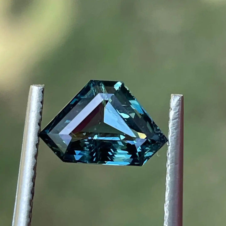 Teal Sapphire l 1.59 Ct l Trillion l 9.4x6x3.6mm l Madagascar l Eye Clean l Sapphire Engagement Ring l Natural Sapphires  