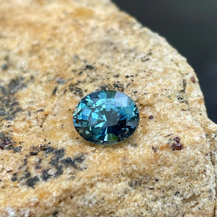Teal Sapphire l 2.01 CT  GEMSTONES