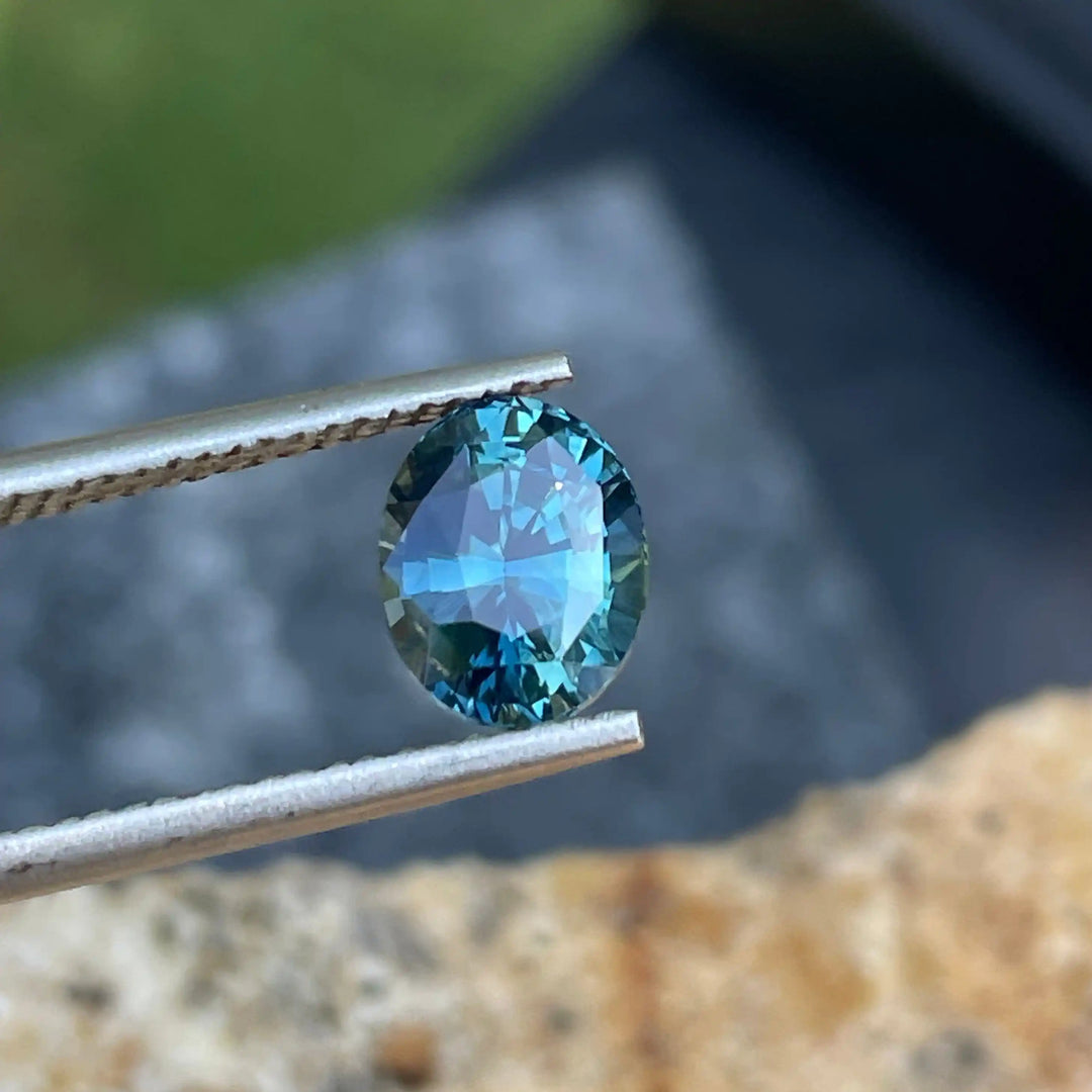 Teal Sapphire l 2.01 CT  GEMSTONES