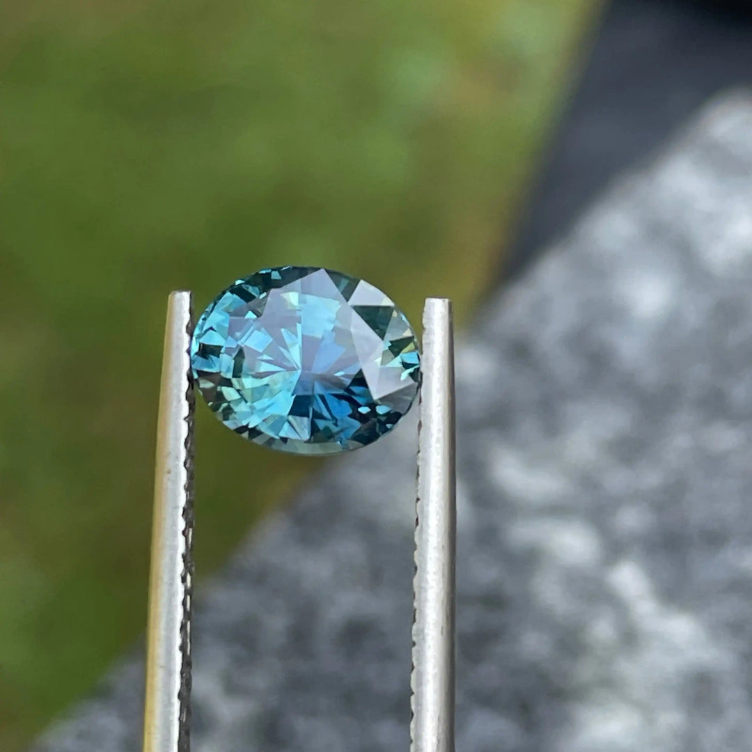 Teal Sapphire l 2.01 CT  GEMSTONES