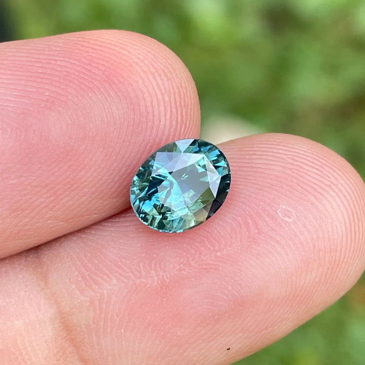 Teal Sapphire l 2.01 CT  GEMSTONES