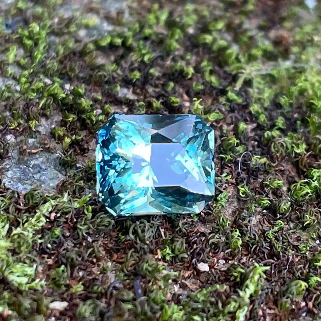 Teal Sapphire l 2.05 Ct l Radiant l 6.9x5.9x4.8mm l Madagascar  l Sapphire Engagement Ring l Natural Sapphires  