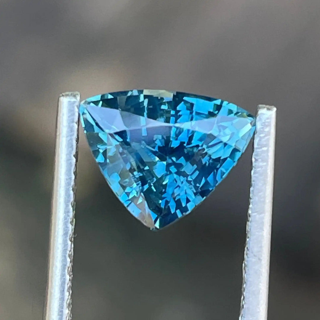 Teal Sapphire l 2.08 Ct l 8.80x7.00x4.96mm l Trillion l Unheated l Madagascar l Fine Sapphire For Bespoke Engagement Ring l Engagement Ring  