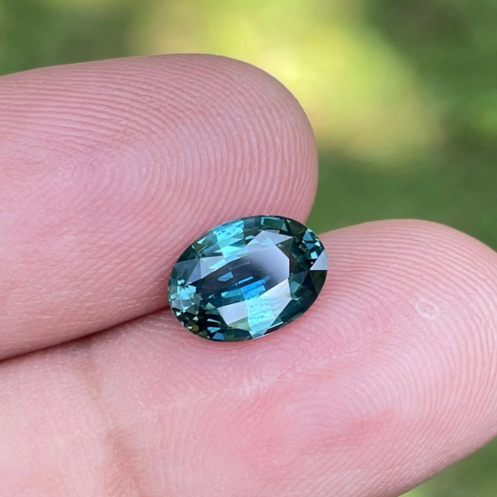 Teal Sapphire l 2.09 CT  GEMSTONES