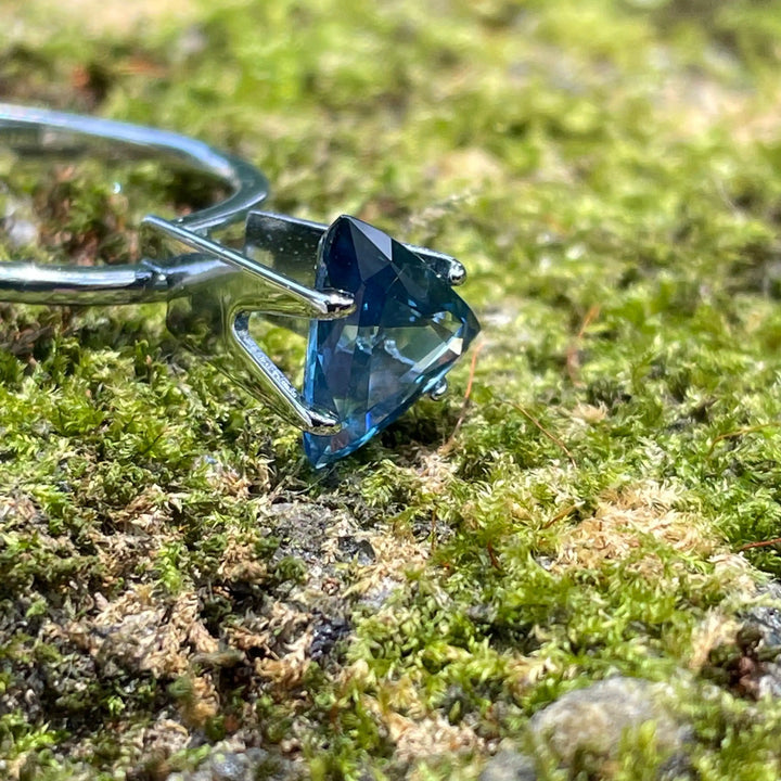 Teal Sapphire l 2.10 Ct l Trillion l 9.6x7.3x4.2mml Fine Sapphires Jewelry l Sapphire For  Engagement Ring l Madagascar  