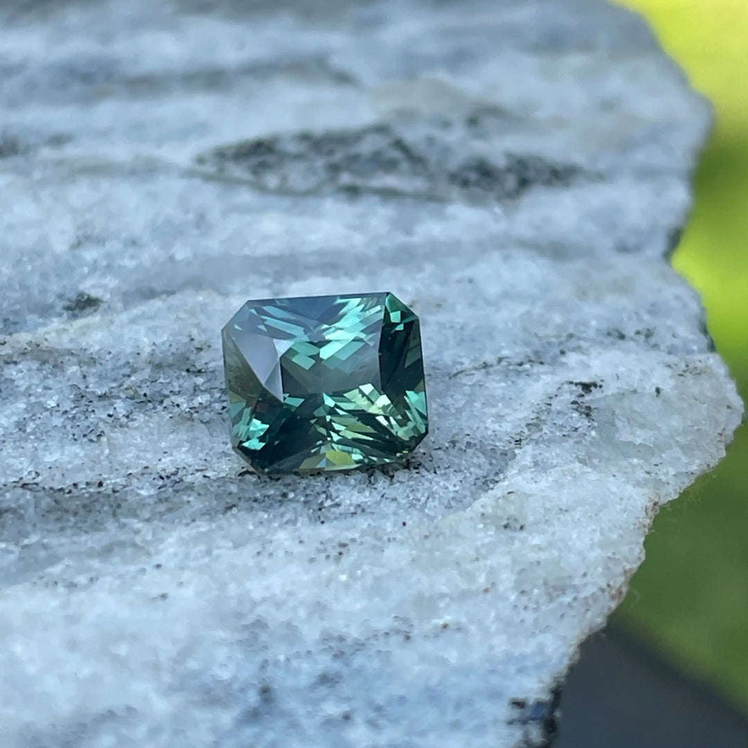 Teal Sapphire l 2.11 CT  GEMSTONES