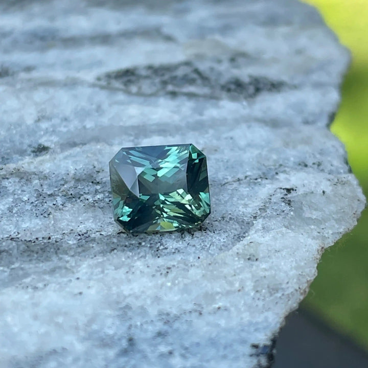 Teal Sapphire l 2.11 CT  GEMSTONES