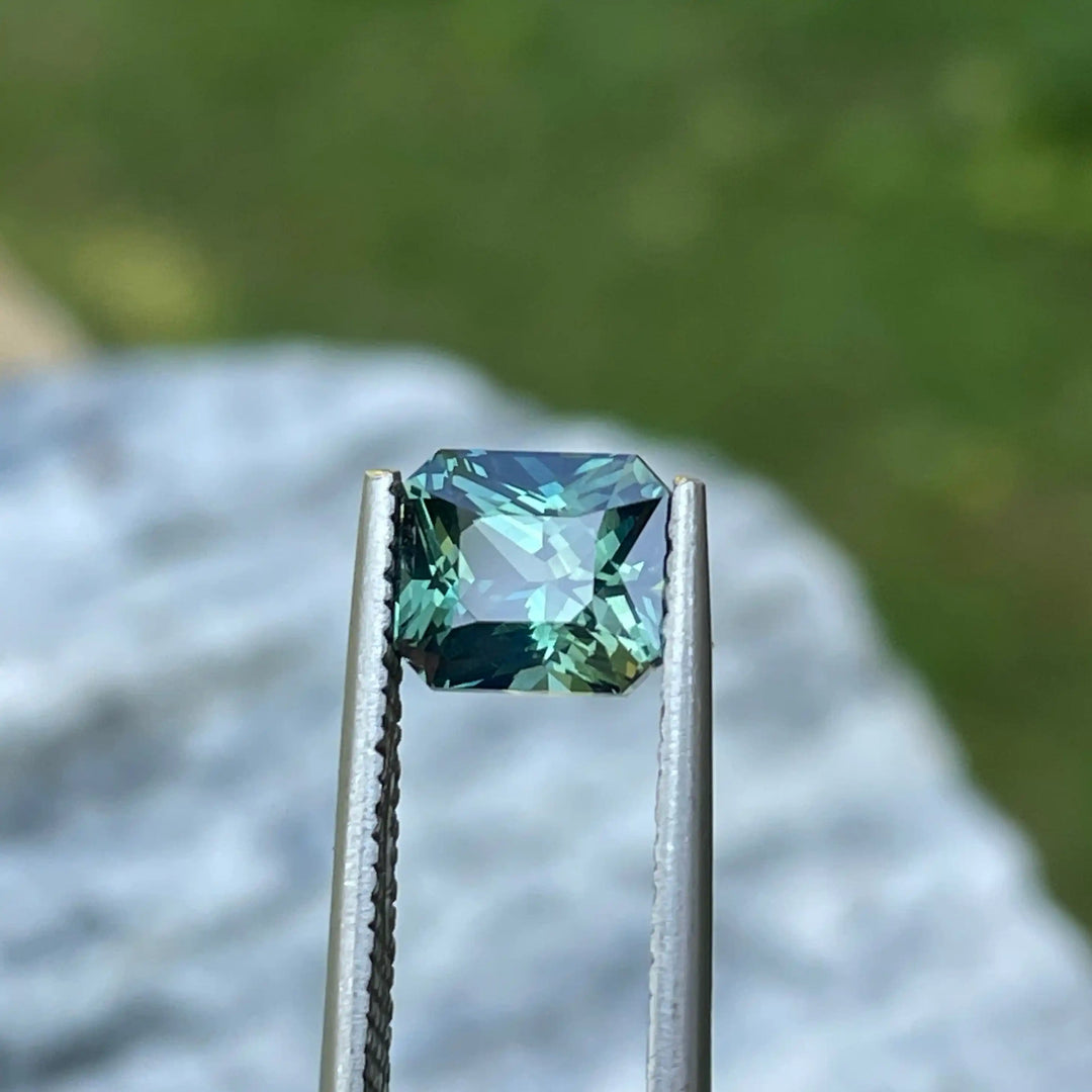 Teal Sapphire l 2.11 CT  GEMSTONES