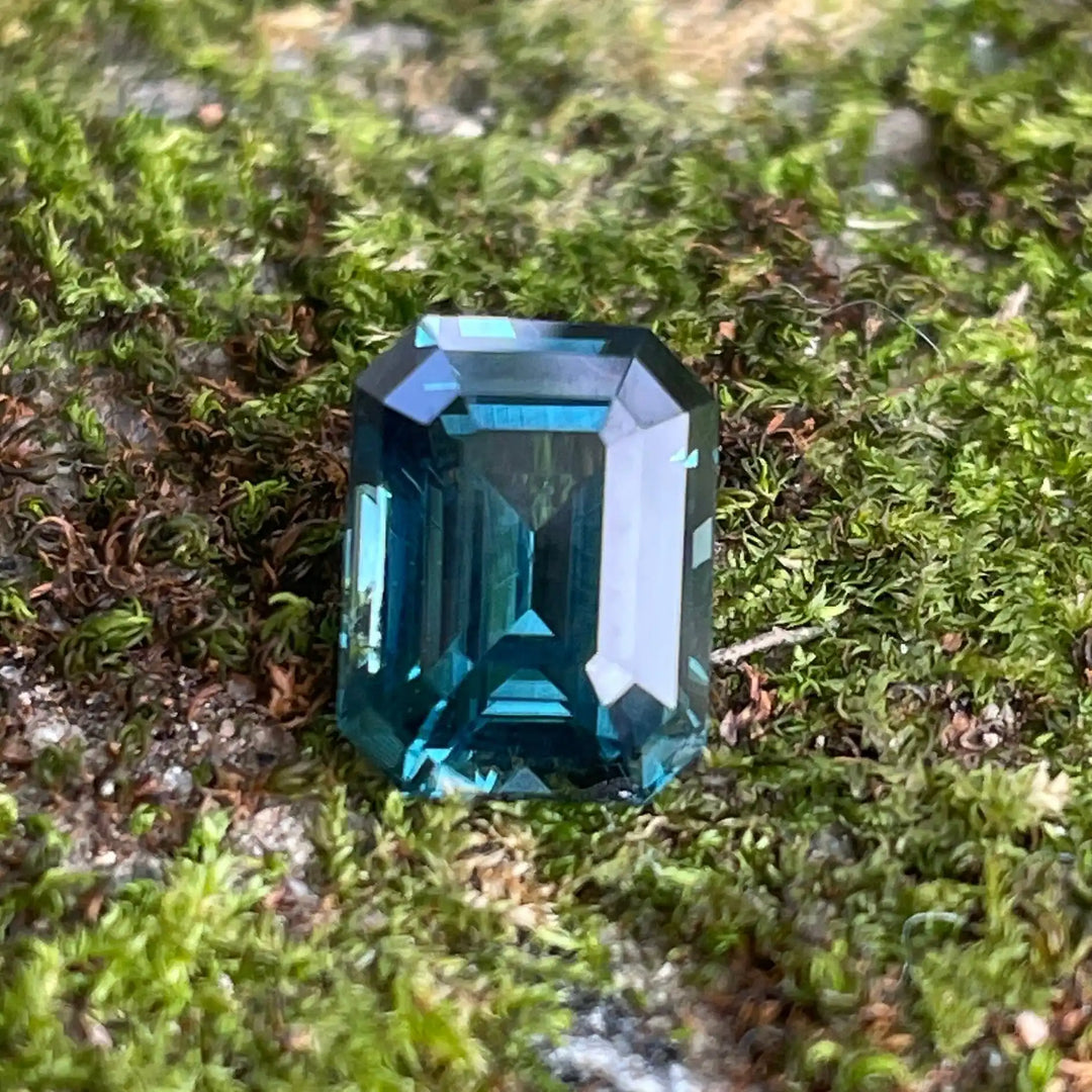 Teal Sapphire l 2.13Ct l Emerald l 7.6x6.1x4.6mm l Fine Sapphires l Engagement Ring l Madagascar l For fine Settings  