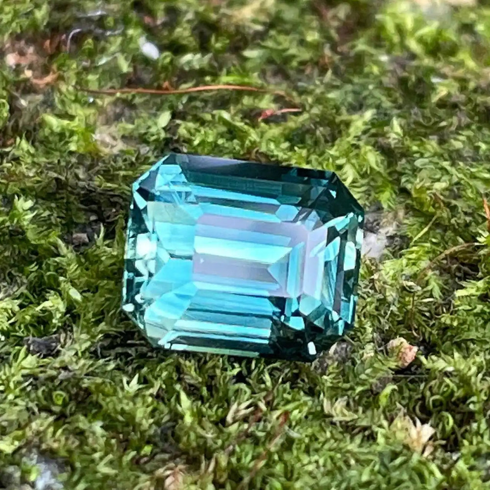 Teal Sapphire l 3.23 Ct l Emerald l 8.8x6.6x5.1 l Madagascar l Loupe Clean l Sapphire Engagement Ring l Natural Sapphires  